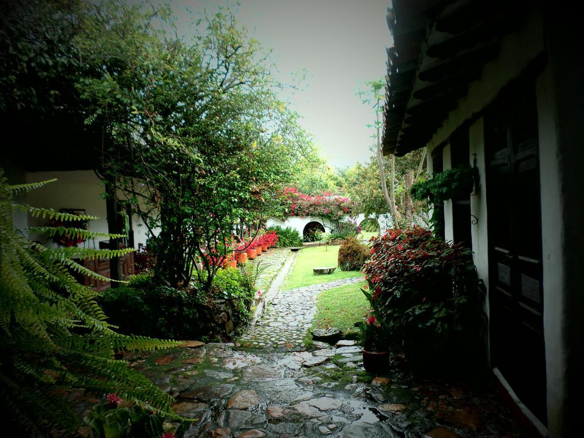 Hotel Hacienda Baza Tibana Екстер'єр фото